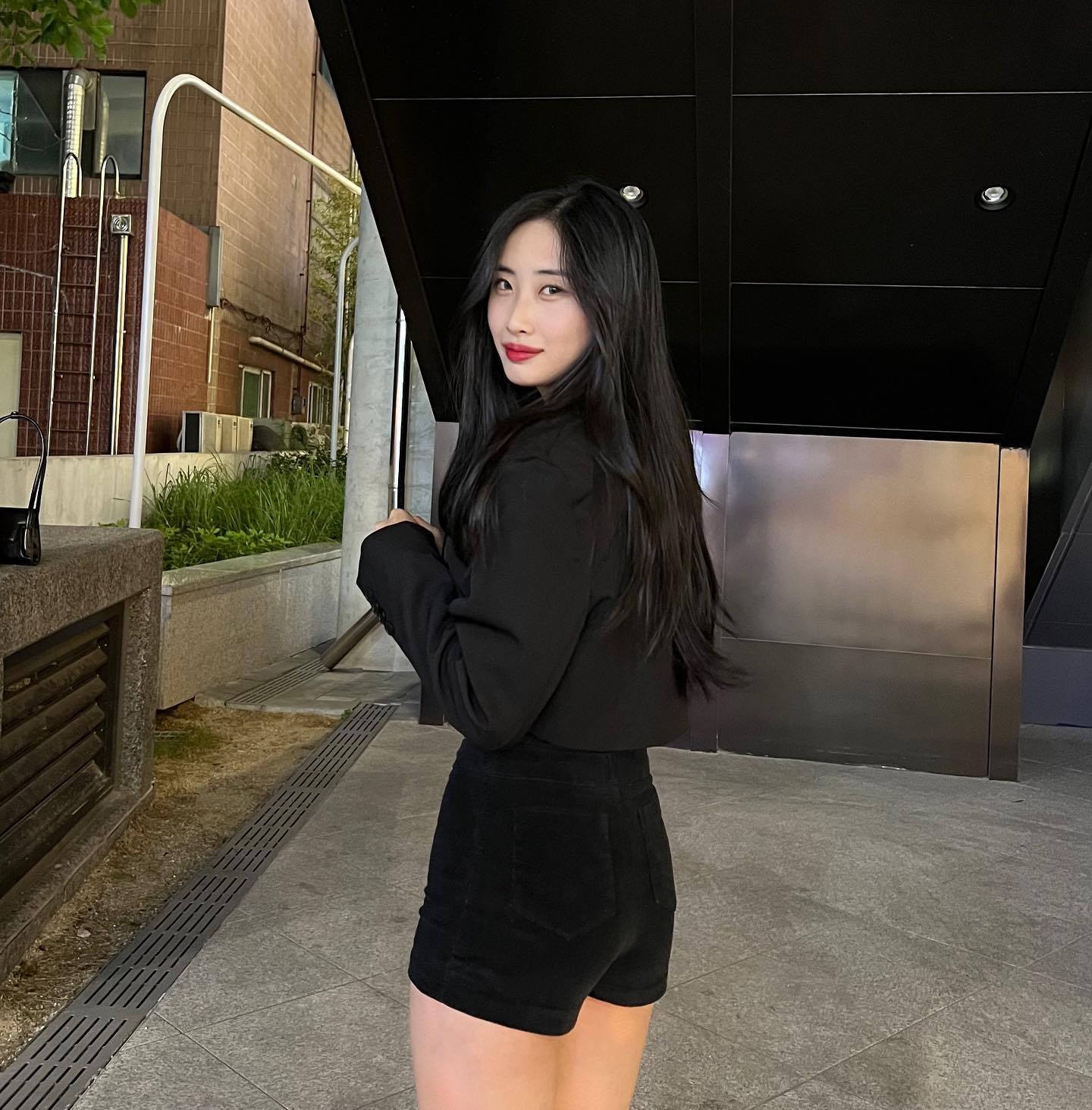 최애 자켓 🖤
