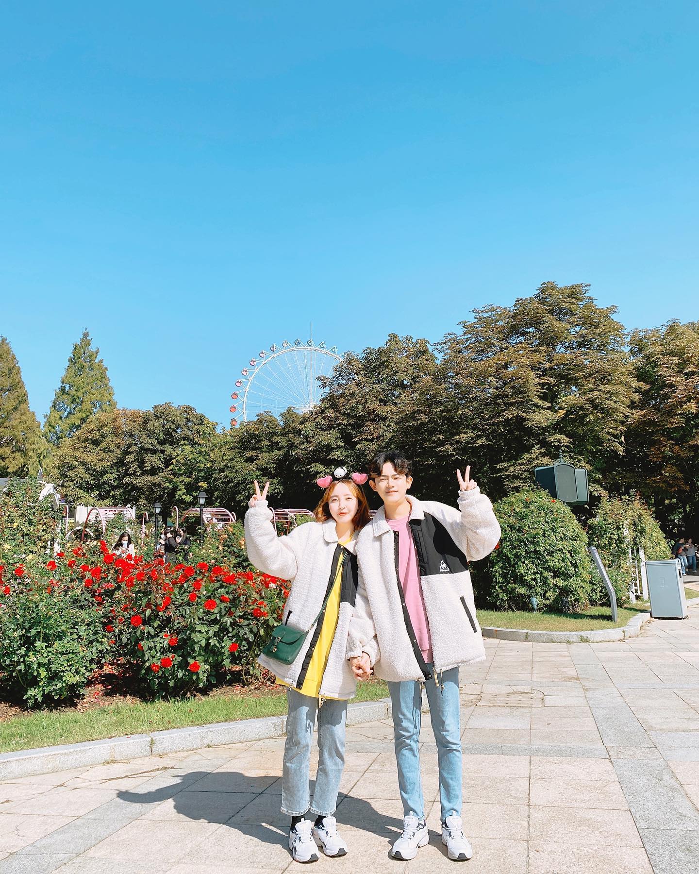 올만에 동심여행 #에버랜드 
feat.내 가방 항상 메주는 서윗한 윤짱님❣️
할로윈 이벤트도 꾸르잼잼👍🏻👍🏻