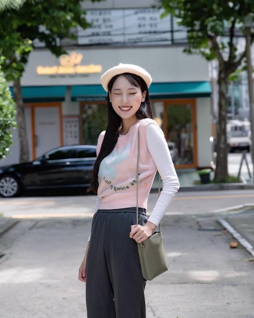 임주연 Juyeon Lim on Instagram: "@musinsacom @musinsasnap_official @musinsa_standard @right_here_women https://www.musinsa.com/mz/streetsnap/view/84931?_gf=A"