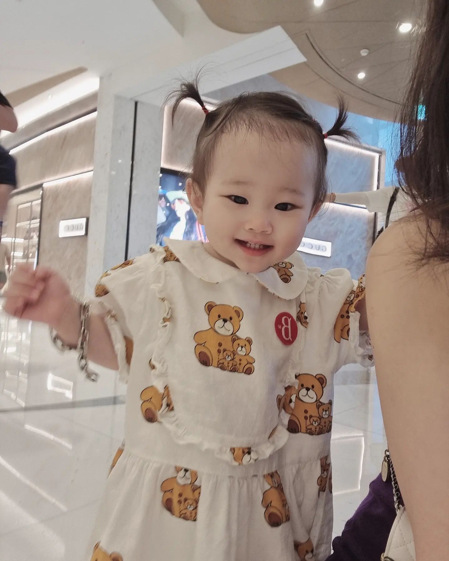 수아맘🤱 수아 450일차👼

코에 코딱지 달랑달랑하면서 사랑해요🥰

#인스타베이비 #아기모델 #딸맘 #도치맘 #맘스타그램 #예쁜아기 #슈프림 #supreme #커피맛집레스이즈모어 #맘소통 #소띠맘소통 #소띠맘 #육아맞팔 #육아소통 #육아정보공유 #소띠육아소통 #육아일기 #육아소통맞팔#맞팔해요 #소통환영 #선팔맞팔 #좋반사 #댓반사 #fff
