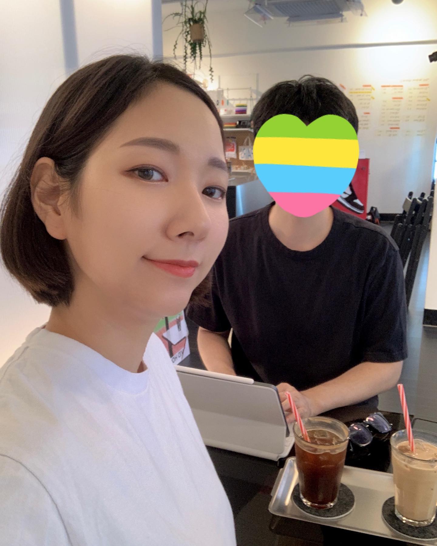 여기저기 검색해보다가 들어간 성수동 카페.
커피는 너무 밍밍해서 아쉬웠지만
참치샌드위치는 맛있었음
.
.
.
.
.
.
.
#성수동카페 #커피 #아메리카노 #카페라떼
#여름 #성수 #산책