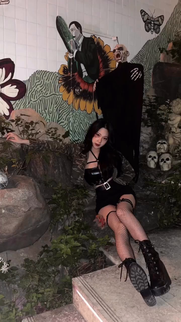 작년에 만들어놨었던 할로윈 릴스,,🎃😢
.
.
#릴스 #릴스타그램 #01 #할로윈