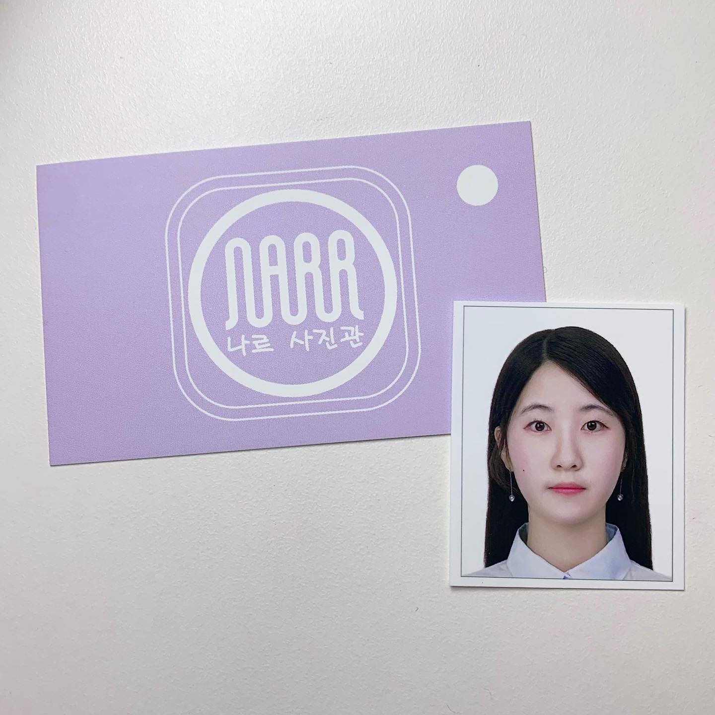여권사진 💛✈️

#나르스튜디오 #여권사진