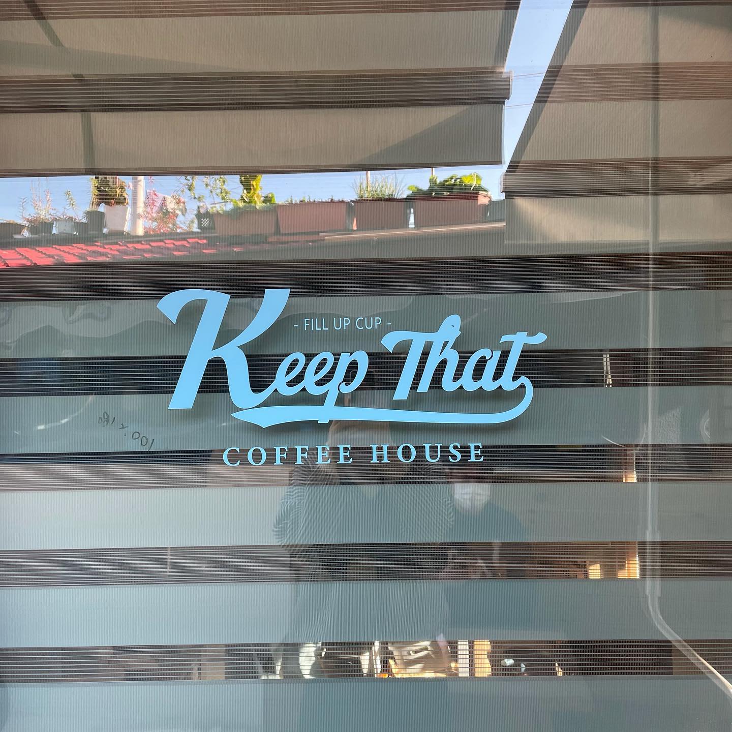 주말 데이트 커피☕️#행궁동#행궁동카페#킵댓#카페라떼#주말데이트#daily#date#keepthat