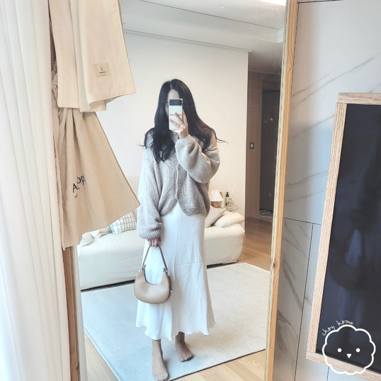 봄옷준비! 여자 옷 브랜드 아니스룸에서 플레어롱스커트로 데이트룩 완성