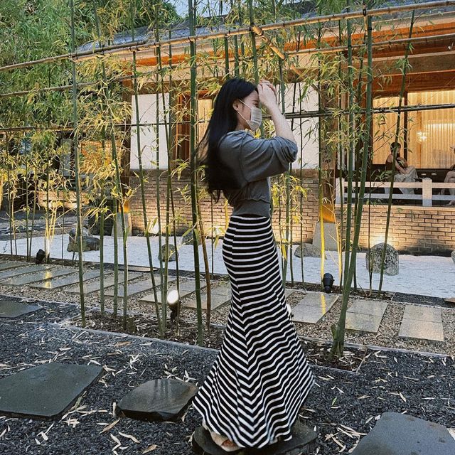 소영🫶🏻🍑 on Instagram: "오빠야랑 함께하는 세번째 여름🙆🏻‍♀️"