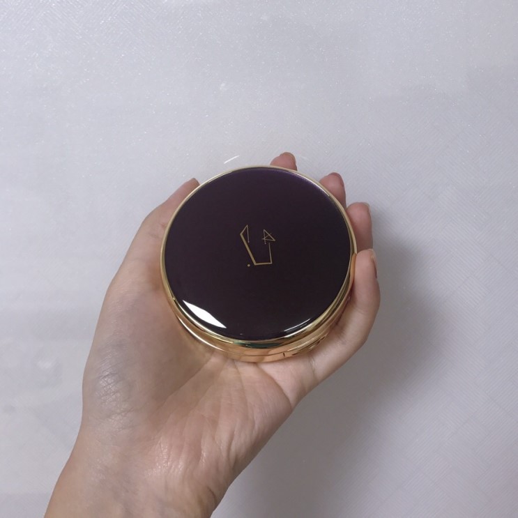 코엘시아 아우라 문라이트 쿠션으로 데일리 메이크업:)