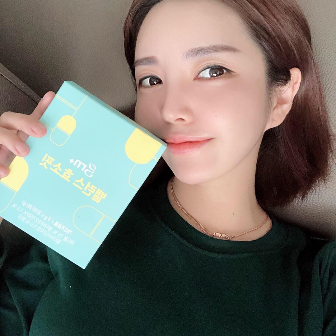김혜정 on Instagram: “지알엔 효소 ✨ 효소라하면 왠지 역할거 같은 맛의 느낌이었는데 , 넘나 상콤하다 ❣️ 너무 맛이뚕ㅋㅋ 맛잇게 내 몸 케어하고 다이어트는 덤~.~👍 ⠀ GRN 밸런스 효소핏 제품은 음식물 분해와 배출을 도와주는 효소를 담아 원활한 배변활동으로…”