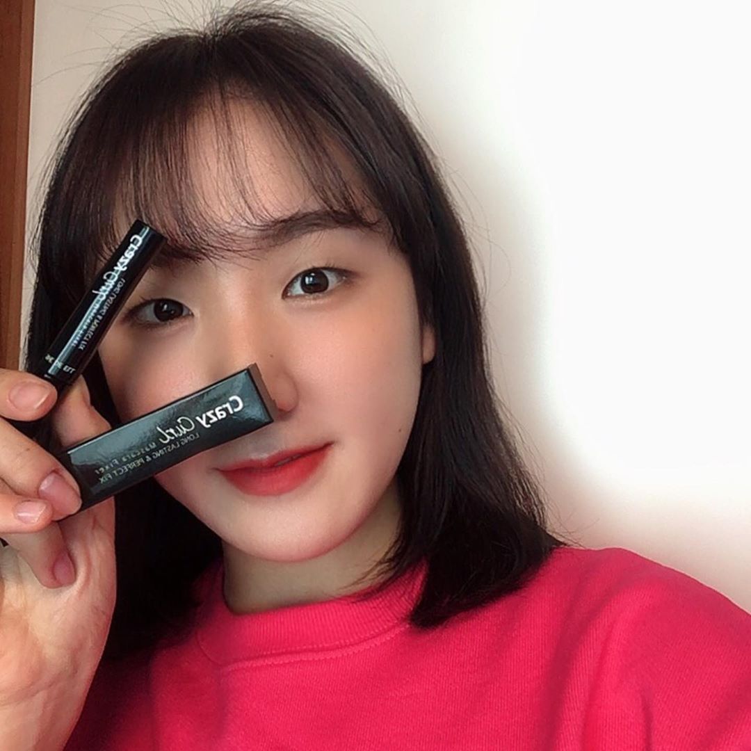 L⃠e⃠e⃠'s⃠ L⃠i⃠f⃠e⃠ 🕸 on Instagram: “👩🏻 마스카라는 하고싶은데, 너무 무겁다 혹은 성분이 안좋을까봐 걱정 하시는분들 ! EWG그린등급을 받은 마스카라 픽서로 자극없고 안전하게 사용이 가능해요. 마스카라 픽서만으로도 충분히 마스카라한 효과를 보실 수 있어요 (•ᴗ•) - #쉬드엘…”