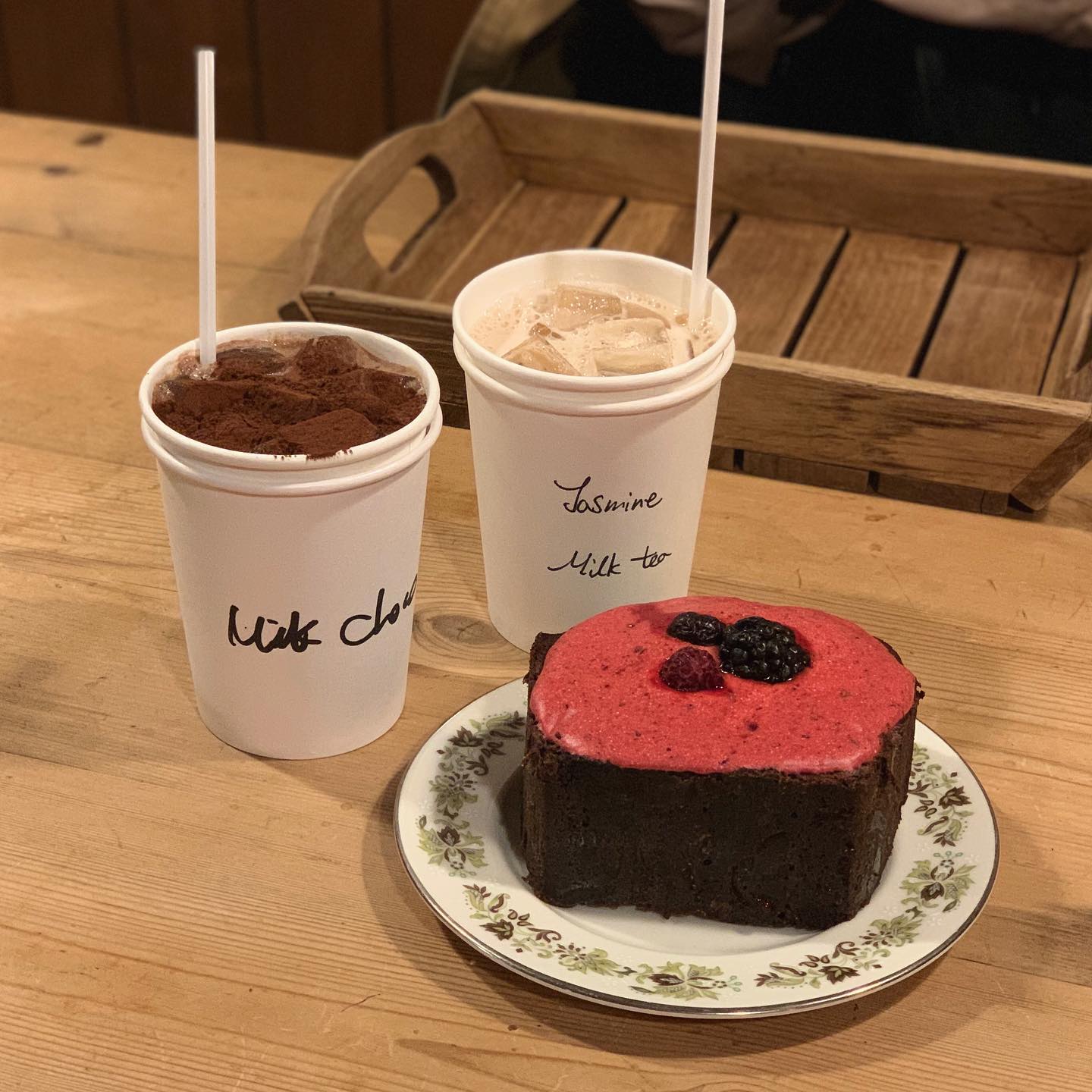 보기 좋은 케이크가 맛도 좋아 😋
🍫🍓 트리플 베리 초코 파운드 케이크 🍓🍫
#tantalize #탄탈라이즈