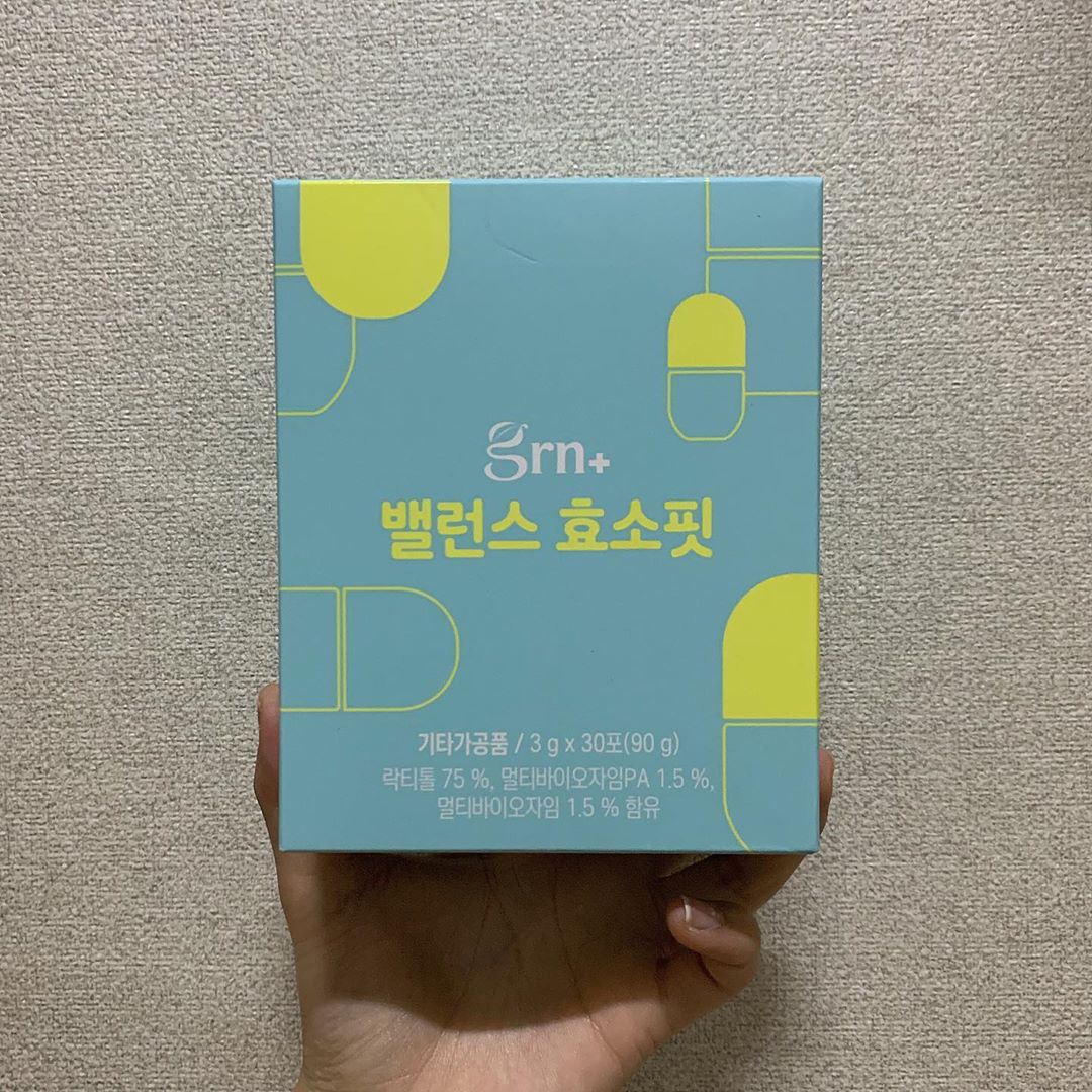 공시리 on Instagram: “GRN 밸런스 효소핏 소화 능력을 향상 시켜주고 탄수화물과 지방을 분해시키는 성분이 함유되어있음.  탄수화물 분해효소인 아밀라아제 (Amylase)와 글루코아밀라아제 (Glucoamylase), 지방 분해 효소인 리파아제 (Lipase), 단백질…”