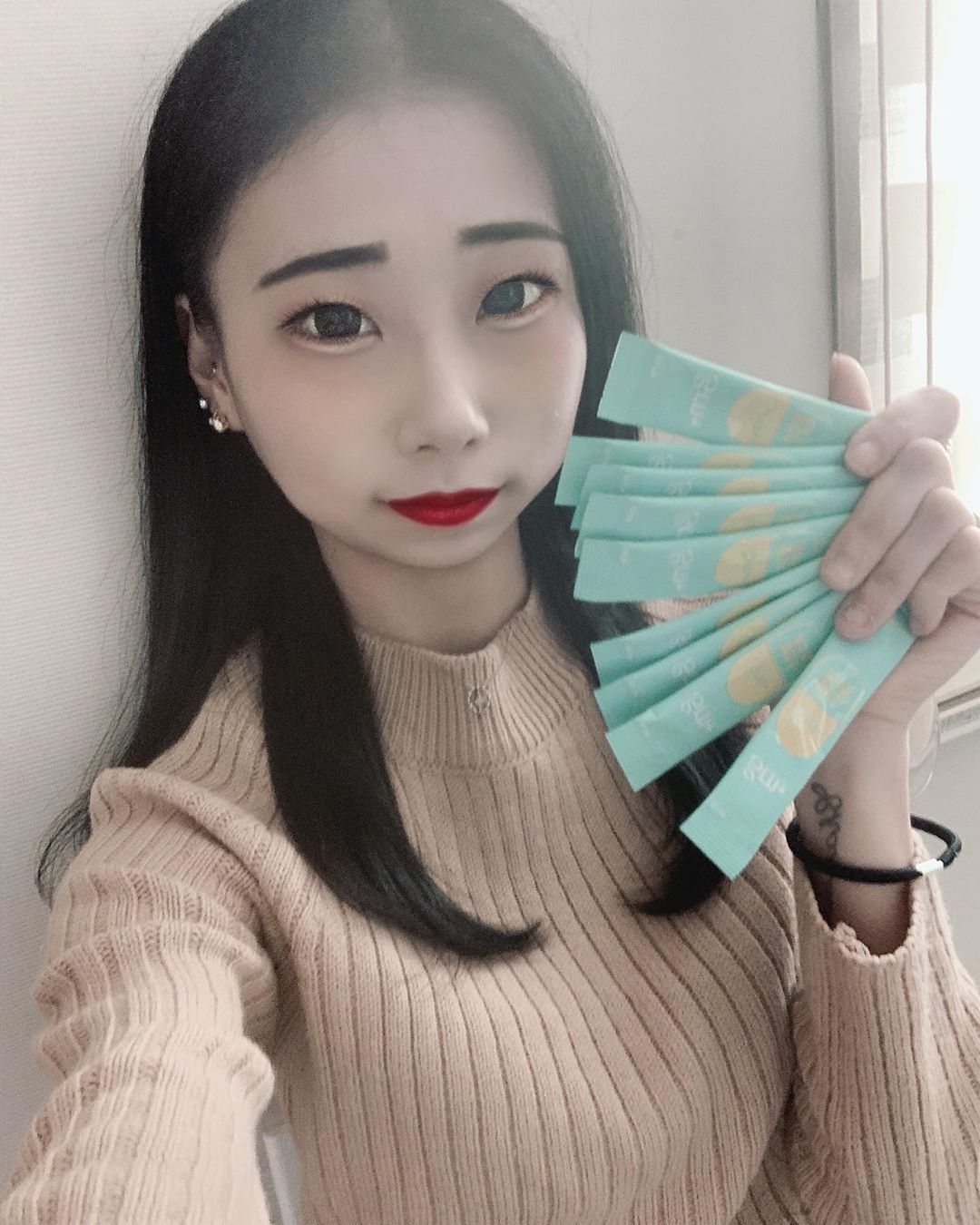 은아 on Instagram: “❤️GRN 밸런스 효소핏❤️ #협찬제품 #grn밸런스효소핏 #지알엔 😊음식물 분해와 배출을 효소를 담아 원할한 배변활동으로 다이어트에 도움 😊상큼한 레몬요거트 맛으로 맛있게 섭취가능 😊휴대가 편리하여 간편하게 관리 가능 (이 제품은 GRN으로 부터…”
