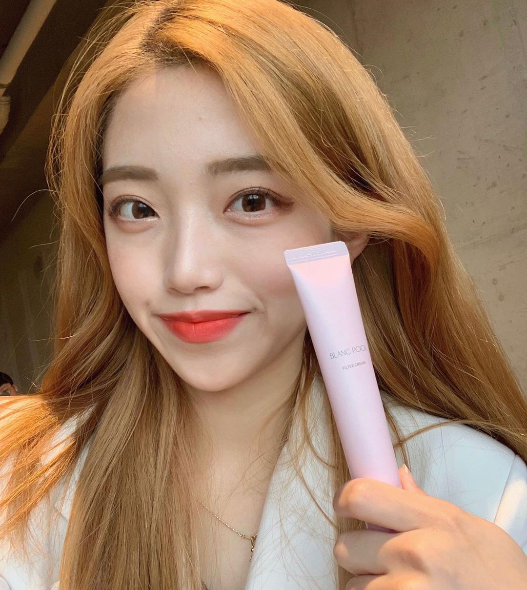 나는 수정!😋💖 on Instagram: “톤업 크림에 대한 편견 완전 깨준 #블랑풀 #필터크림  요 보송이 덕분에 이제 파운데이션에 크림 안 섞어 써도 돼ㅠㅠ👍🏻 . . . . #블랑풀톤업 #블랑풀필터크림 #블랑풀톤업크림 #톤업크림 #톤업크림추천 #daily #selfie #selﬁe…”