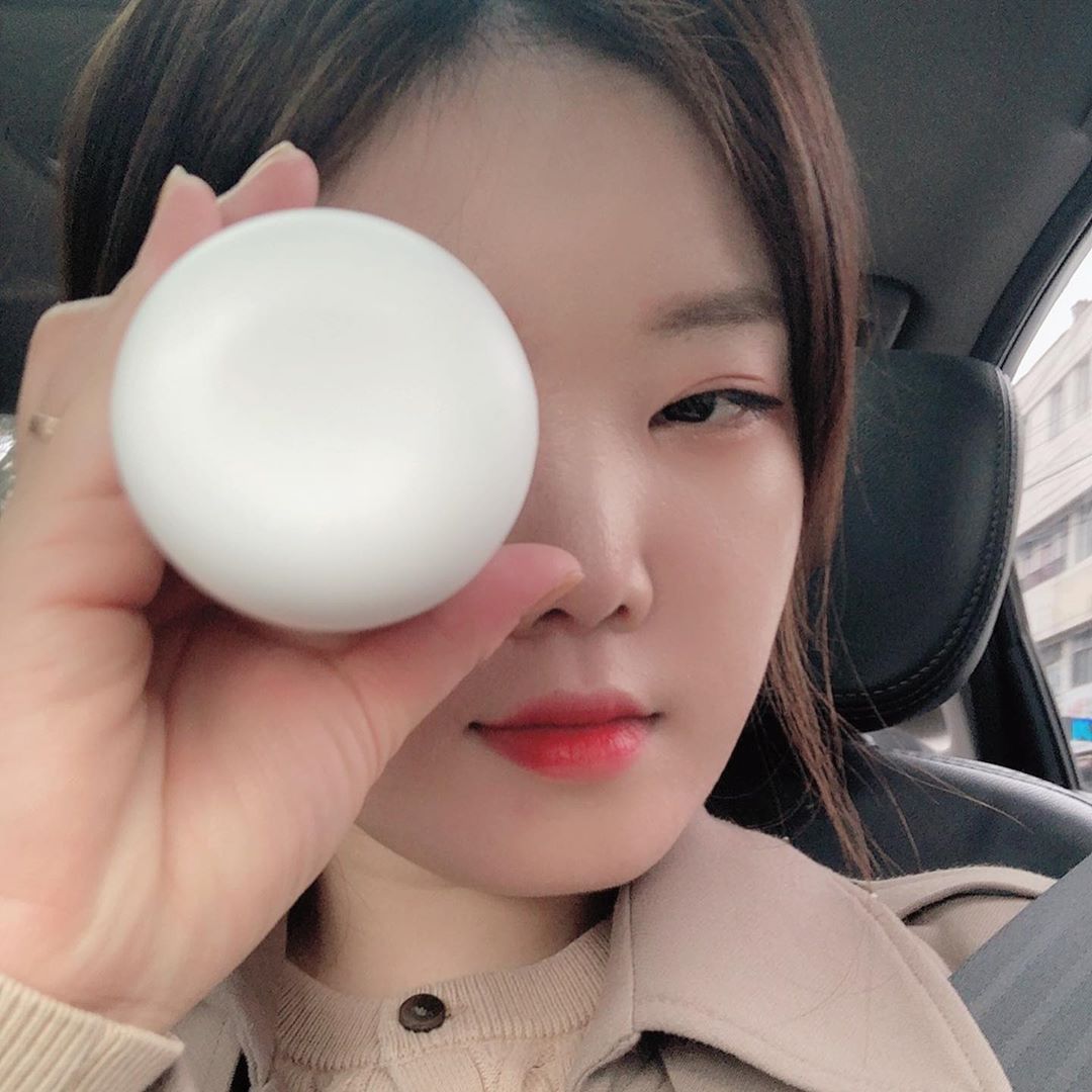 오이댁 on Instagram: “마카롱에 면류 등 탄수화물 성애자인 제가 하는 최소의 양심선언,, 👊🏻 식사 직후 탄수화물이 지방으로 바뀌기 전에 요아이를 들고 다니며 먹는것!  간편하게 체중 관리 #미누핑크그린 이친구로 해봐요 💚 확실히 고지방류 먹고 난 후에 몸에 쌓이지 않고…”