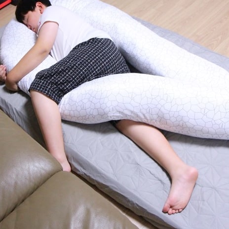 바디필로우! 몸을 감싸주면서 지탱해주니
경직된 긴장감 해소~

#센스맘바디필로우 
#센스맘에어매트리스
#센스맘  #9존 #빨아쓰는매트
#센스맘방수커버  #센스맘홈쇼핑
#센스맘에어매트리스커버
#매트리스추천 #센스맘에어매트리스온수매트
#온수매트 #센스맘에어매트리스단점
#센스맘에어매트리스방수커버
#유료광고