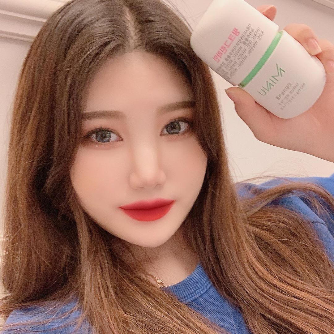 박엔젤입니다 on Instagram: “미누 핑크그린라인 다이어트 🌿  탄수화물이 지방으로 합성되는 것을 막아주는 가르시니아 추출물과 체지방 감소에 도움을 줄 수 있는 녹차추출물 카테킨, 그리고 원활한 배변활동에 도움을 줄 수 있는 알로에전잎이 포함되어 있어요 그 외 다양한 비타민과…”