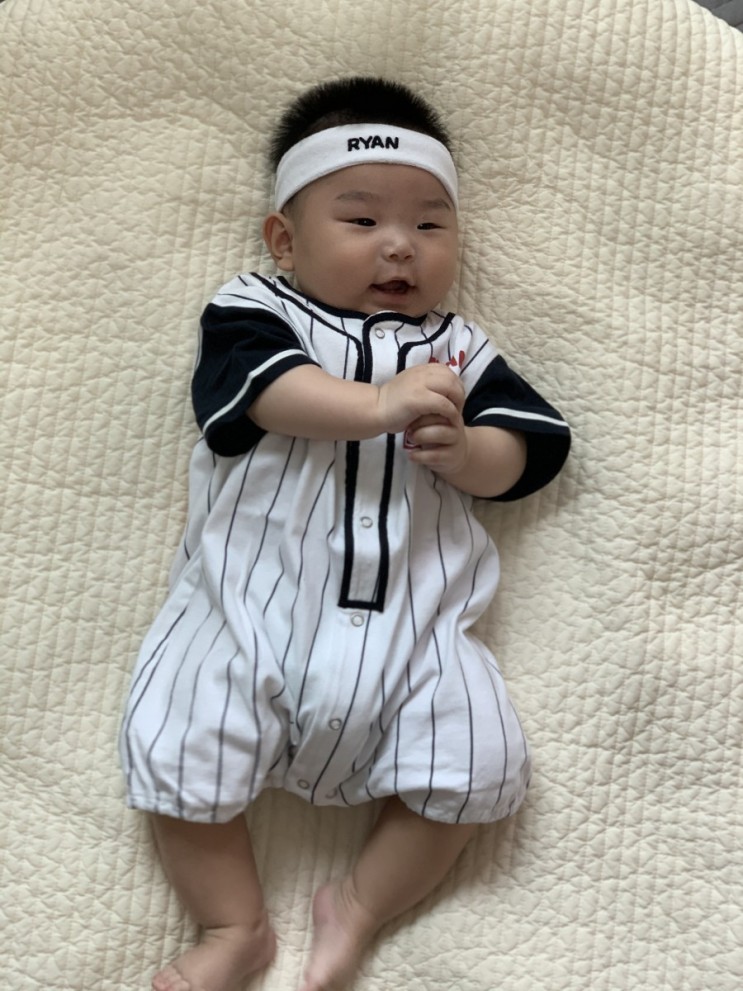백일선물 베이비슈트 추천 / 카카오프렌즈 샵 베이비슈트