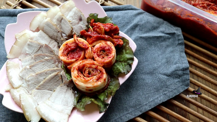 보쌈김치가 맛있으니 돼지고기 수육 삶는시간 알고먹자 광신농산 꺼