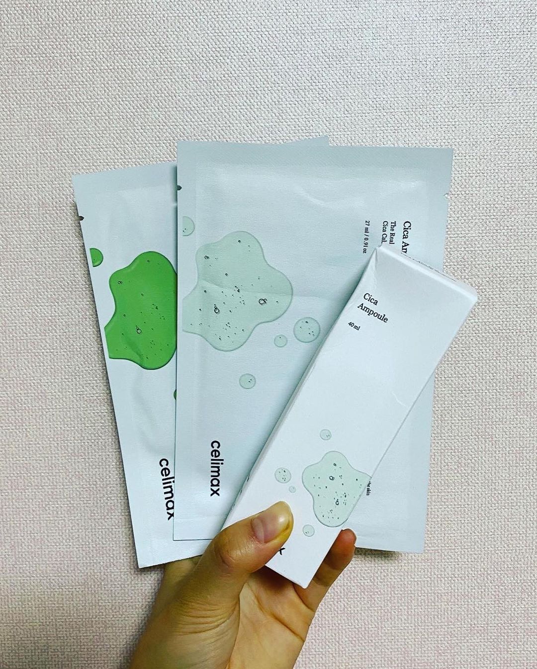 소희 on Instagram: “건성 지성 섞여 있는 복합성 피부이면서 예민한 편인데 요번 캠프다녀오면서 피부가 빨개지고 로션바를때마다 아팠어요 근데 이거 쓰면서 조금씩 진정된거같아요 아