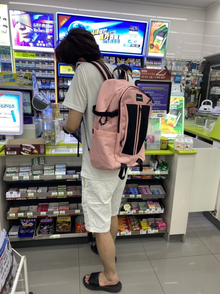 얼모스트 핑크색 학생백팩 취향저격 >ㅇ<