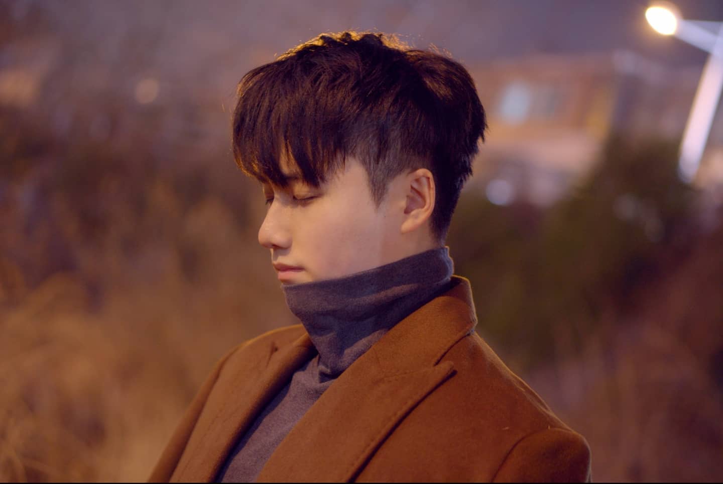 오랜만에 인스타 업로드 해요
이번 겨울 처음이자 마지막 겨울사진😀
.
사진 daily_hobbyph 
.
.

#겨울사진 #겨울 #안양 #촬영 #프리랜서 #모델 #남자롱코트 #컨셉사진 #강남 #안산 #청담 #dailylook #korean