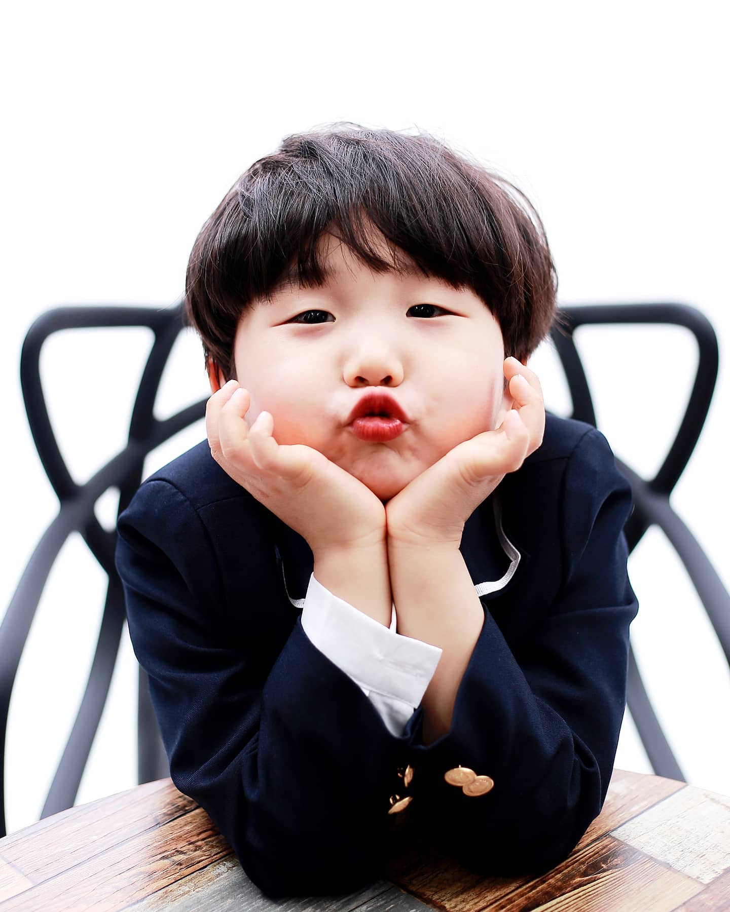 🧒🏻 #김연준 
⠀
⠀
⠀
⠀
⠀
하트 같은 💋 ❤
⠀
⠀
⠀
⠀
⠀
⠀
⠀
⠀
⠀
#7세 #도련님
#귀여운아이
#아역배우 
#키즈모델
#컨셉촬영 #강남토끼
#키즈인플루언서