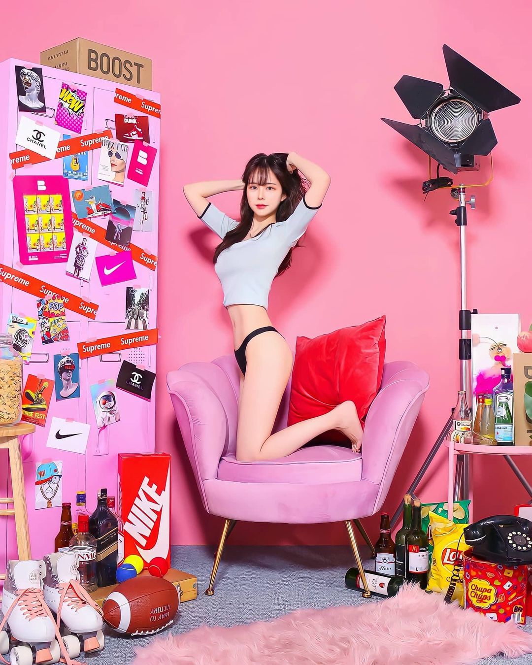 뽁이 on Instagram: “나의 첫 바프💕 @bebodybyphotoweek 카메라맨 앞에서 잘 부끄부끄해지는 나는 셀프촬영이 나을 것 같아 프라이빗한 공간에서 셀프로 촬영하는 바디프로필로 선택!! 시즌마다