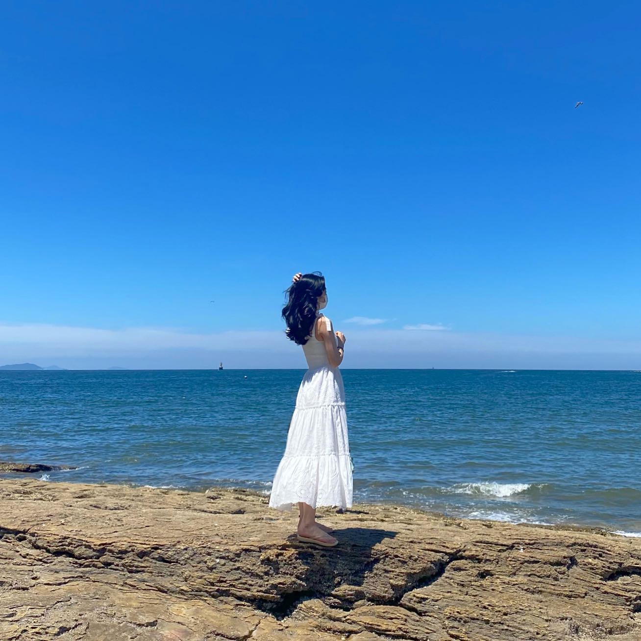 머리 진짜 까맣다🌊