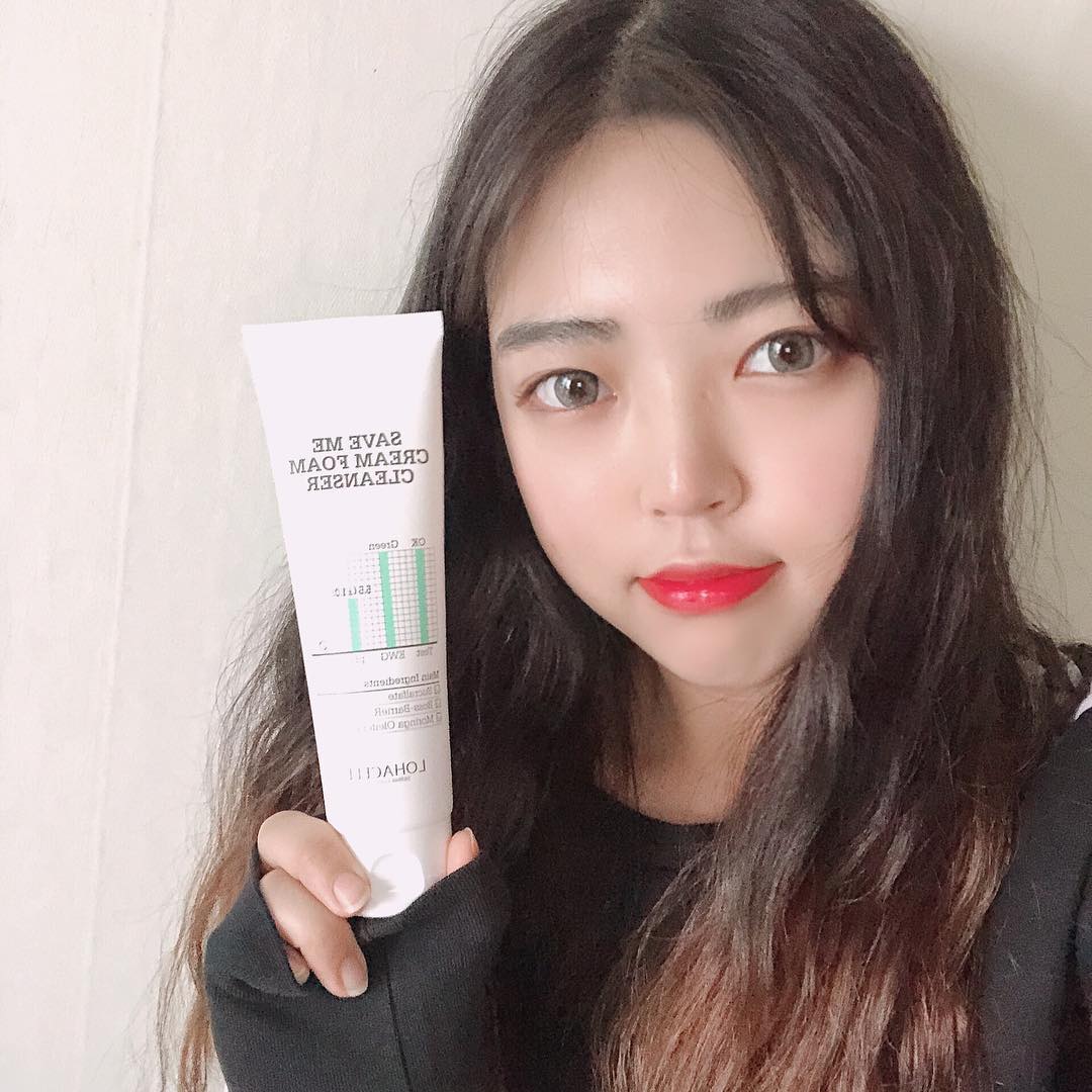 세인🧚🏻‍♀️ on Instagram: “쫀쫀 버블🌀🌀 모링가 씨앗으로 안티더스트 미세먼지 안농🌬🌪 데미지케어랑 진정작용을 도와주는 수크랄페이트 . . . . . . . . . #로하셀 #로하셀세이브미 #로하셀세이브미클렌저…”
