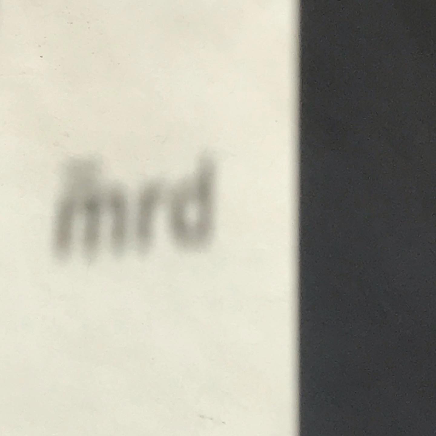 🏴
