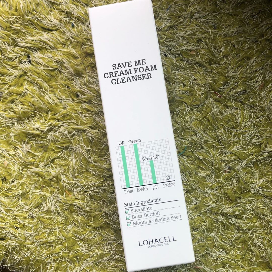 채영 on Instagram: “#미세먼지 때문에 울긋불긋 트러블로 가득할 땐 #기초화장품 부터 탄탄하게 #미세먼지클렌징 속당김 전혀 없고, 피부가 점점 맑아져요 순하고 깨끗한 약산성 클렌저 #모링가 씨앗으로 투명하게 피부 정화 피부진정과 데미지케어에는 #수크랄페이트…”