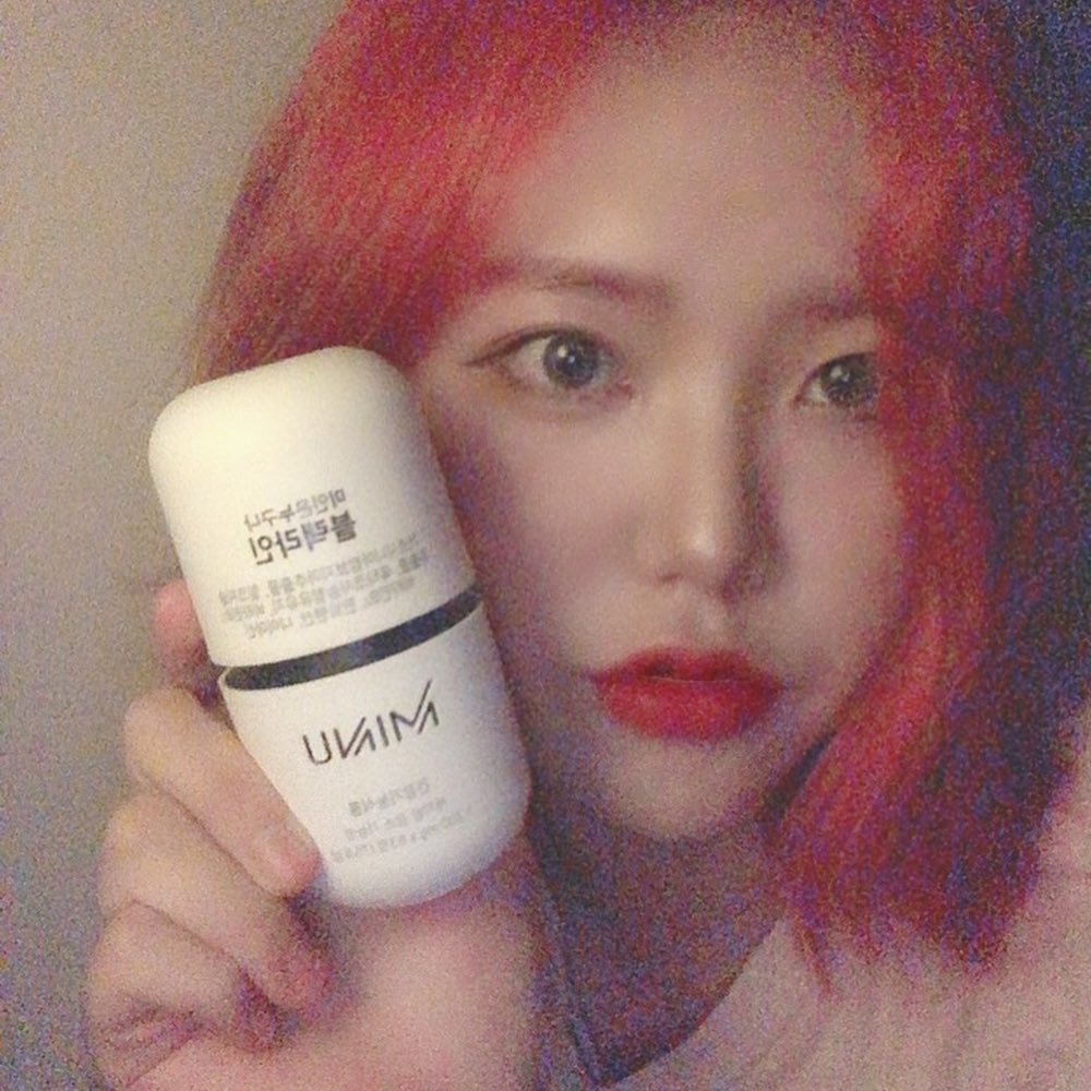 @_eung__bi on Instagram: “태백에서 잘 놀고 왔으니까 다시 다이어트 시작 미누 블랙라인이랑 레드큐텐 ! 커플 다이어트 보조제로 유명하던데 난 남친 없으니까 둘다 내가 먹기로함ㅎ 확실히 먹고나니까 화장실 자주 가서 좋다 이번 여름에는 작년보다 더 빼야지 😢  #MINU #미누…”