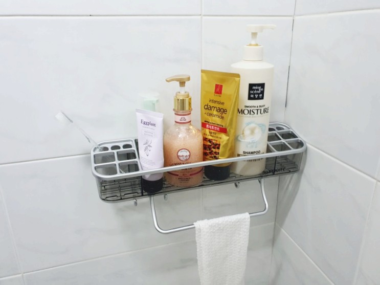 생활용품 추천, 편리한 접착식 '대용량 욕실선반'