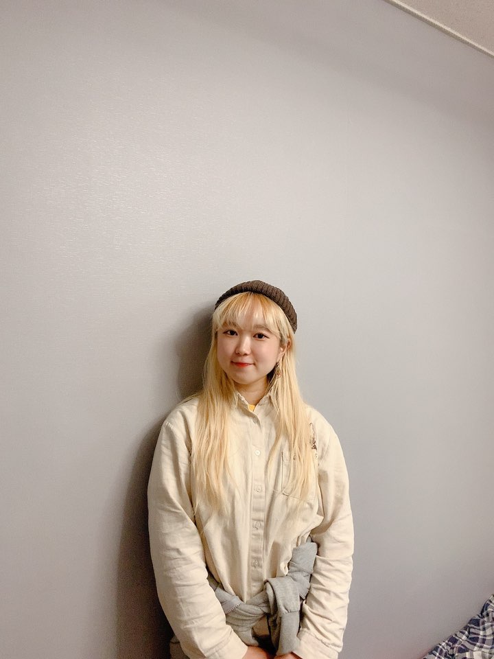 얼모스트블루 여자 비니