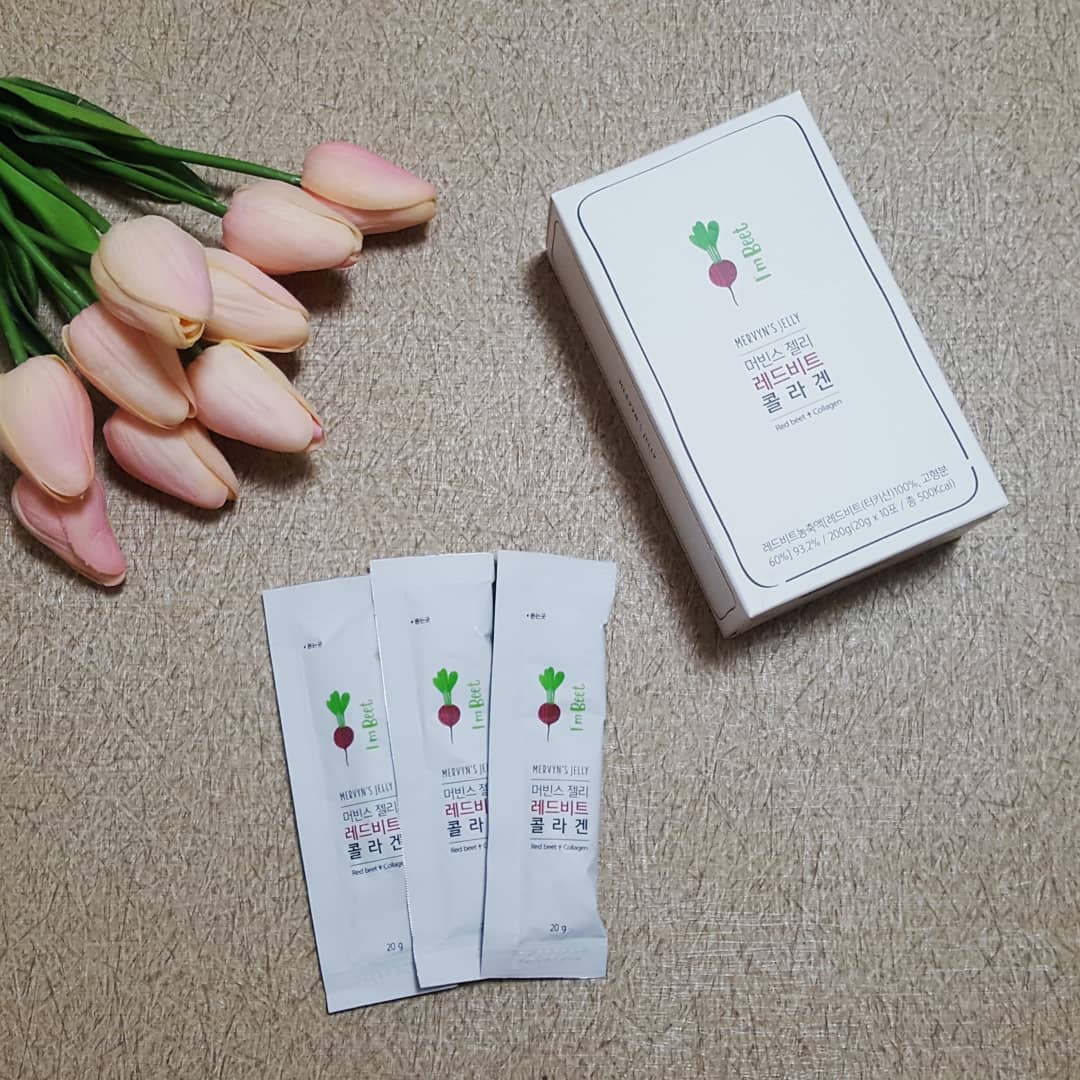 #협찬 
#건강그램
.
100% 유기농 레드비트와
저분자피쉬콜라겐이 담긴
머빈스 젤리 레드비트 콜라겐
.
요즘 건강을 위해서 챙겨먹는데
탱탱 젤리라 한포씩 먹기도 넘
편하고 맛있어서 좋아요👧
.
남녀노소 누구나 탱탱하고
건강하게 챙겨먹어요
.
yuyunature_ko #머빈스젤리 #머빈스젤리_레드비트콜라겐
#유유네이처 #콜라겐젤리 #콜라겐 #레드비트 #레드비트즙 #CJ오쇼핑단독 #홈쇼핑대박상품 #CJ오쇼핑런칭 #신상품나왔을땐 #08L