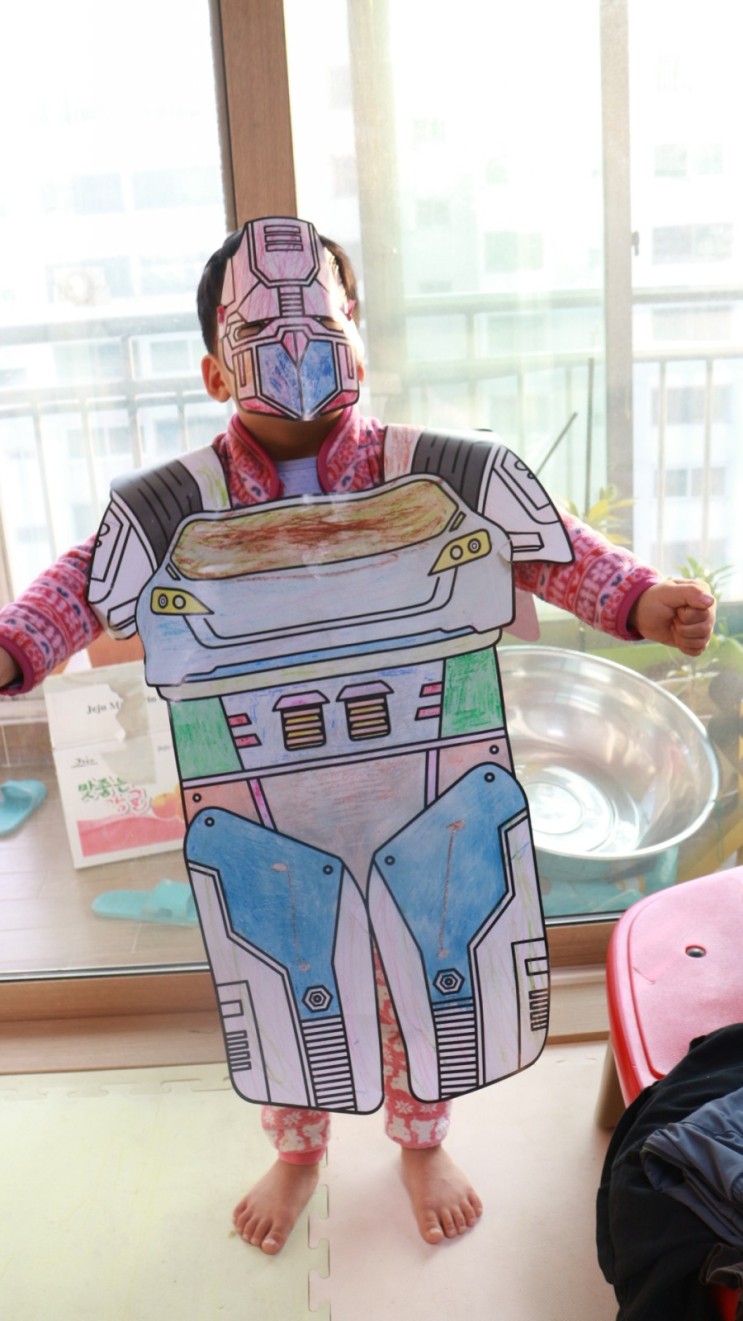 로보드색칠키트 대형종이옷 색칠놀이하며 집콕놀이
