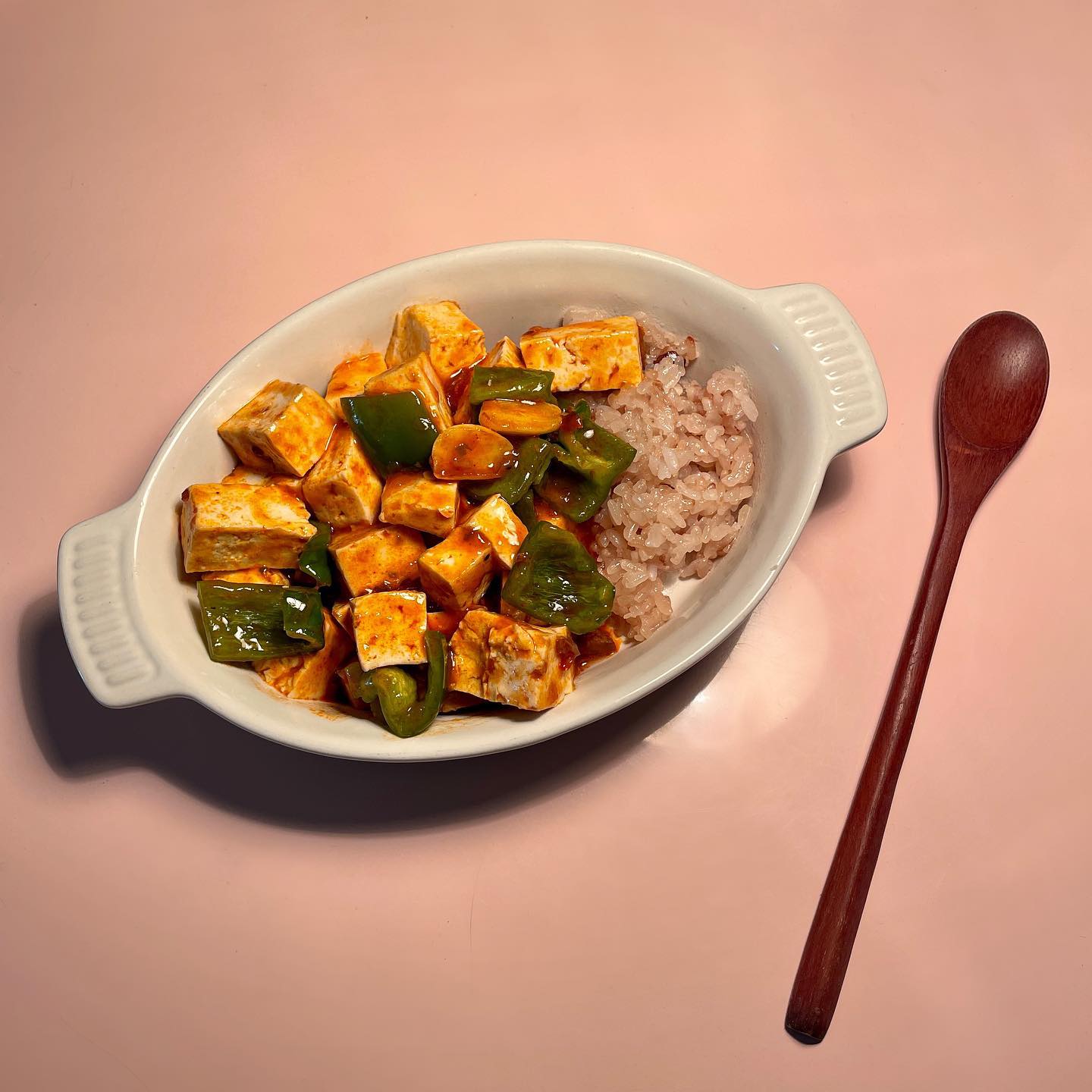 21.08.30#점심식단
.
🥄마파두부, 밥
.
.
두부 먹고싶은데 뭘로 해먹지 하다가 마파두부 만들었어요 😆
마파두부만 소스만 사서 딱 넣어줬어요
넘 맛있네잉 🤤 ㅣ
두부는 항상 냉장고에 넉넉히 사둬야해
