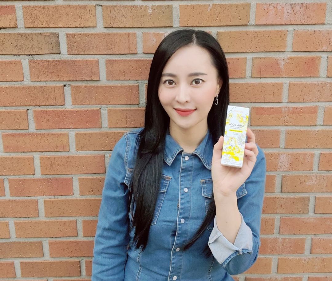 🇮 🇫 🇦 _ 🇾 🇺 🇷 🇮 on Instagram: “#협찬 바바쿨 향수 바디오일 코코넛 바닐라향이고, 용량은 100ml 이에요! 바닐라의 달콤하고 사랑스러운 이미지와 내추럴한 아름다움과 세련되고 우