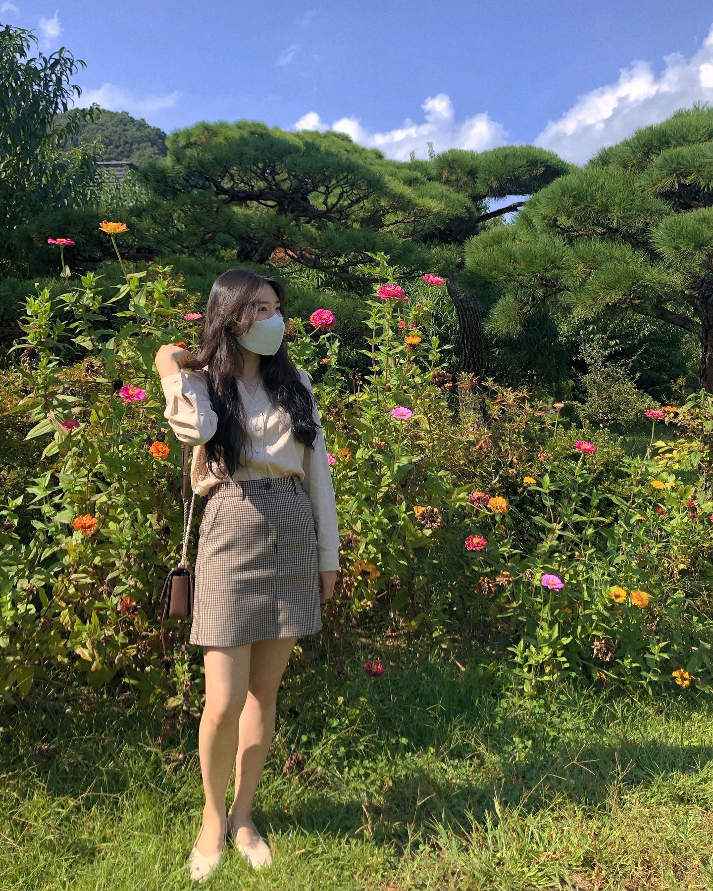 꽃밭에는 꽃들이 모여살고요~🌼🌷