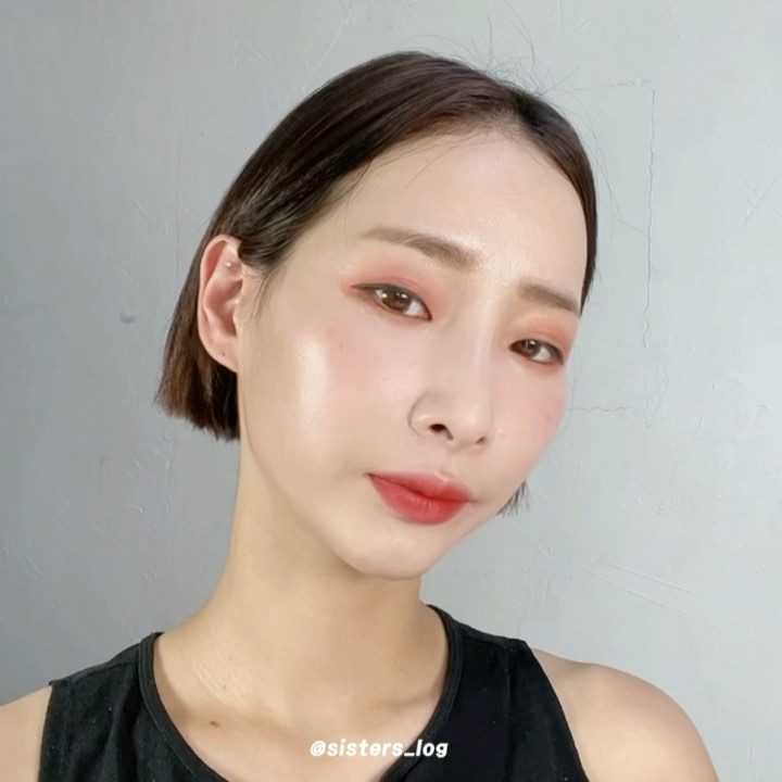 @sisters_log on Instagram: “• 감사하게도🙏🏻❤️ @then.b.p_official 미스틱 컬러키드랑 미스틱 컬러바를 보내주셨어요! 컬러키트에 너무 이쁜 색상맛?먹고싶은 색상~✨ 이쁜 색상만 모아둬서 오