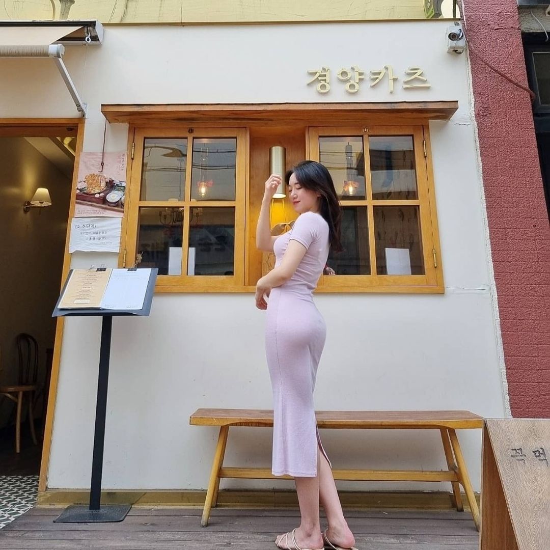 유지어트 요정 씽블리💖 on Instagram: “씽블리가 송리단길 경양카츠에 뿅⭐ 헤헿 어제 송리단길에 갔어요! 하이라이트는 역시 경양카츠!!! 돈카츠를 송로버섯 소금에 찍어먹는 곳이었는데