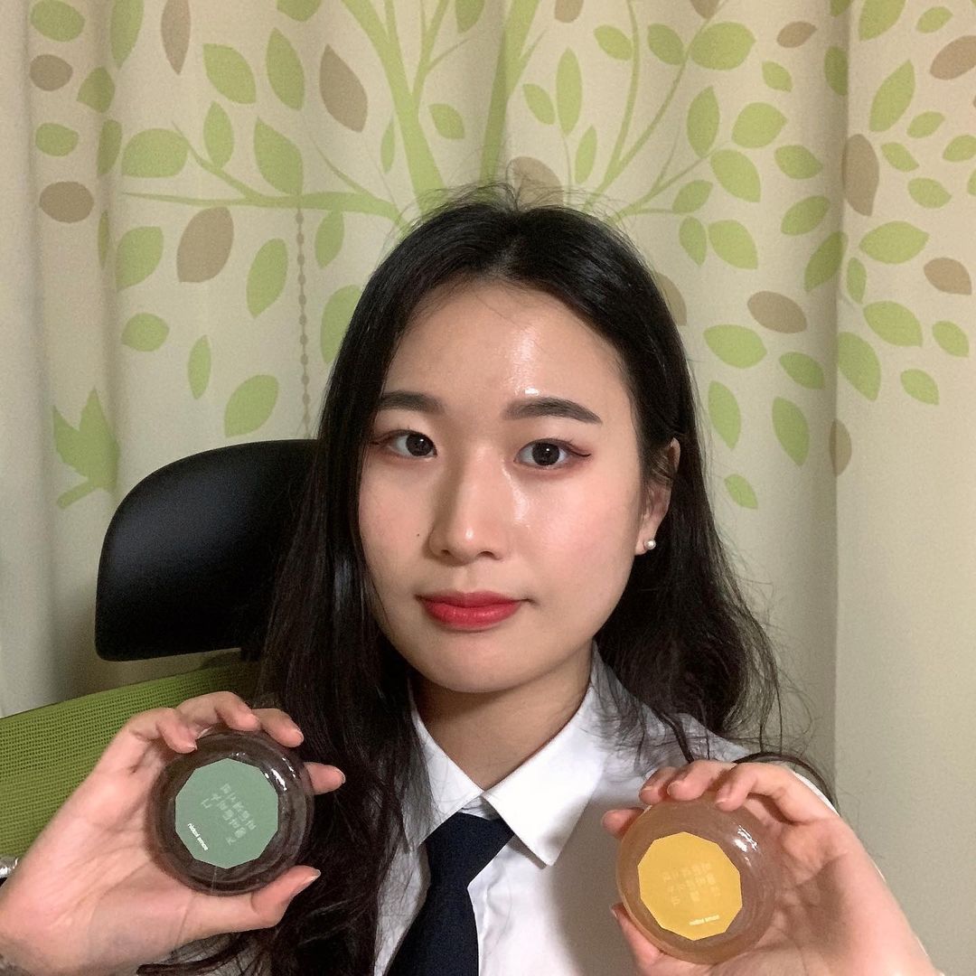 고가은 on Instagram: “#협찬 #광고문의dm 한동안 천연비누 쓰면서 피부 관리 하던 적이 있는데 마지막꺼 다 쓰고 난 뒤로 오랜만에 사용해봤어요! 저는 한번 화장하면 바로 자극 받은