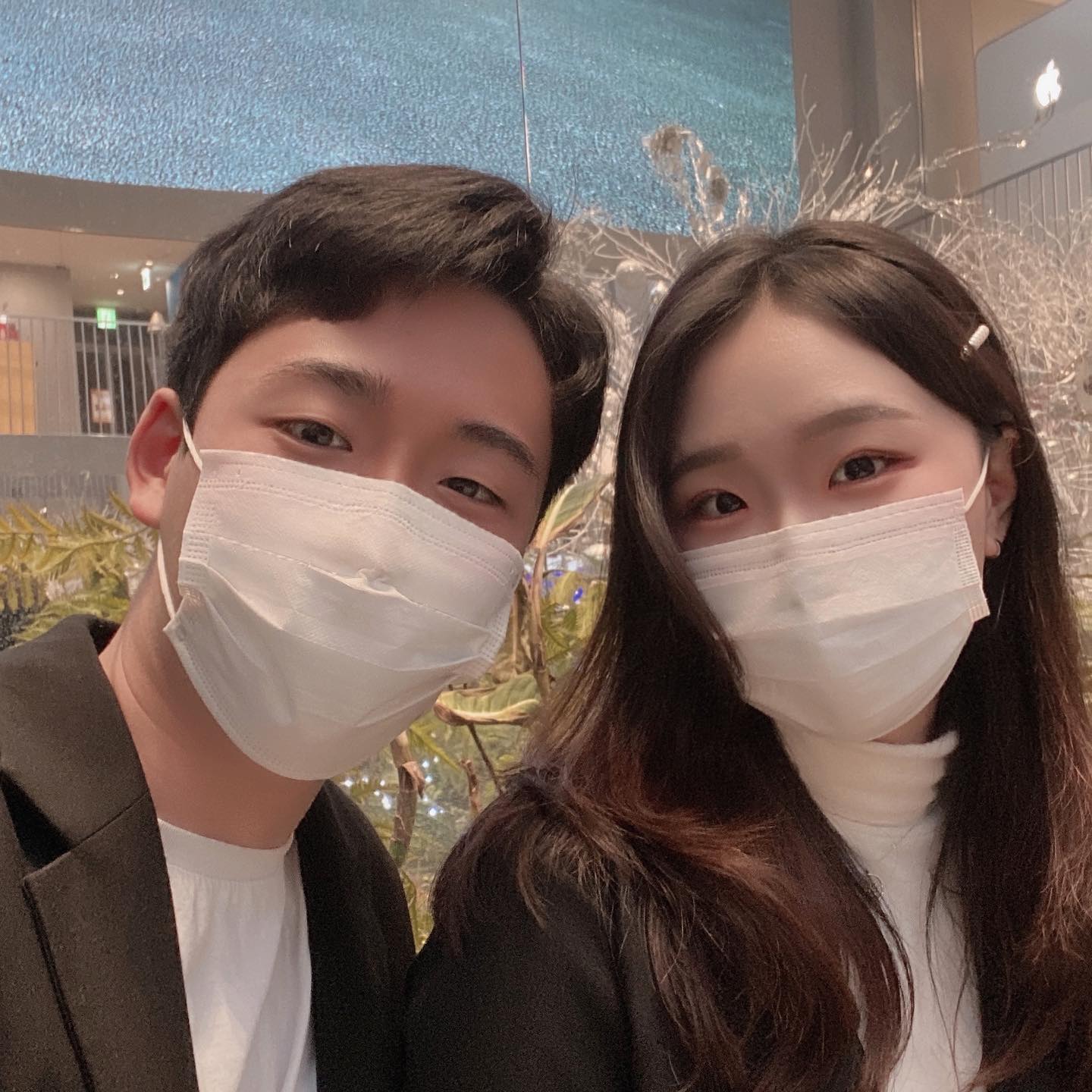 working or date
.
.
.
.
.
#일상 #일상스타그램 #daily #99 #23 #working #or #date #데이트 #t팩토리 #전시회 #체험존 #커플 #커플스타그램 #커플룩 #시밀러룩 #💕 #❤️
