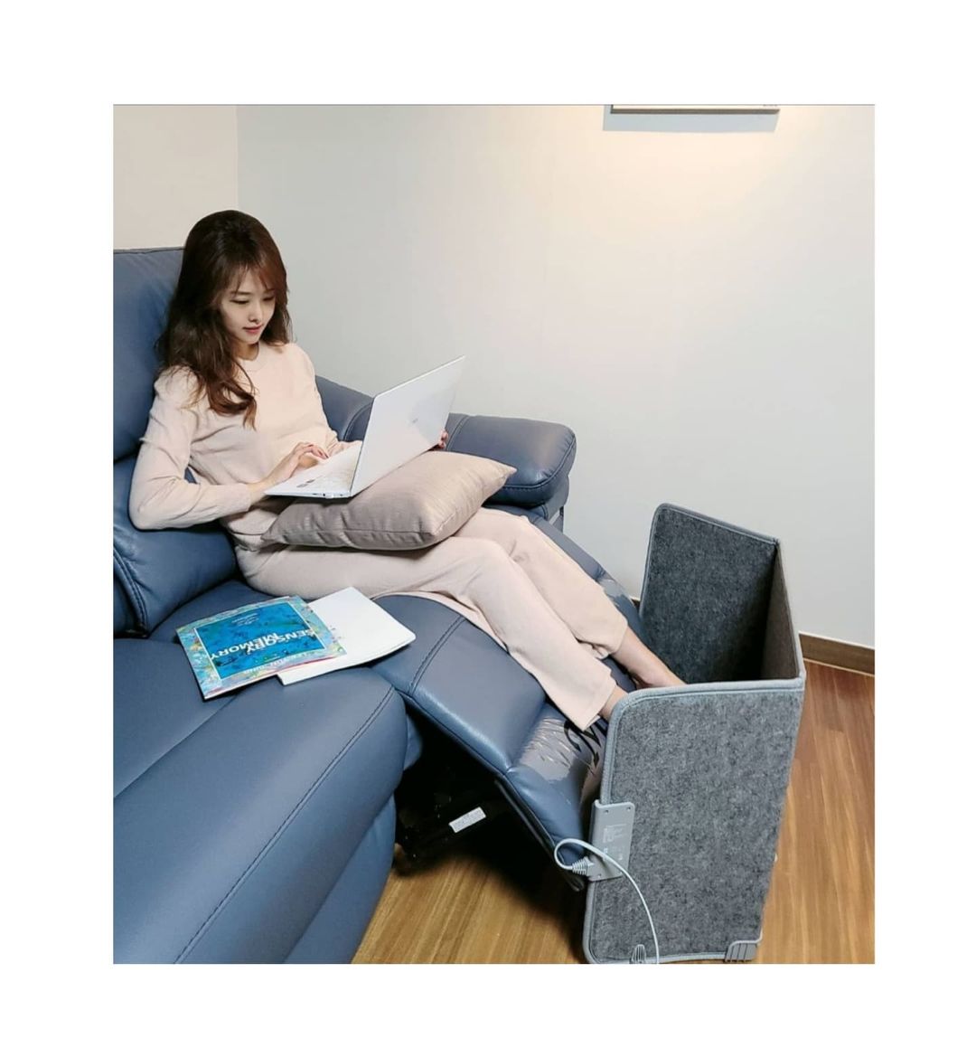 민정✨️ (@minjung.0780) posted on Instagram: “파티션 풋워머 좋네요~ 강중약으로 온도조절이 가능한데 (최고온도 70도) 불꽃을 직접 분사하는 전통적인 히터구조와는 달라서 화재 위험이 없어요