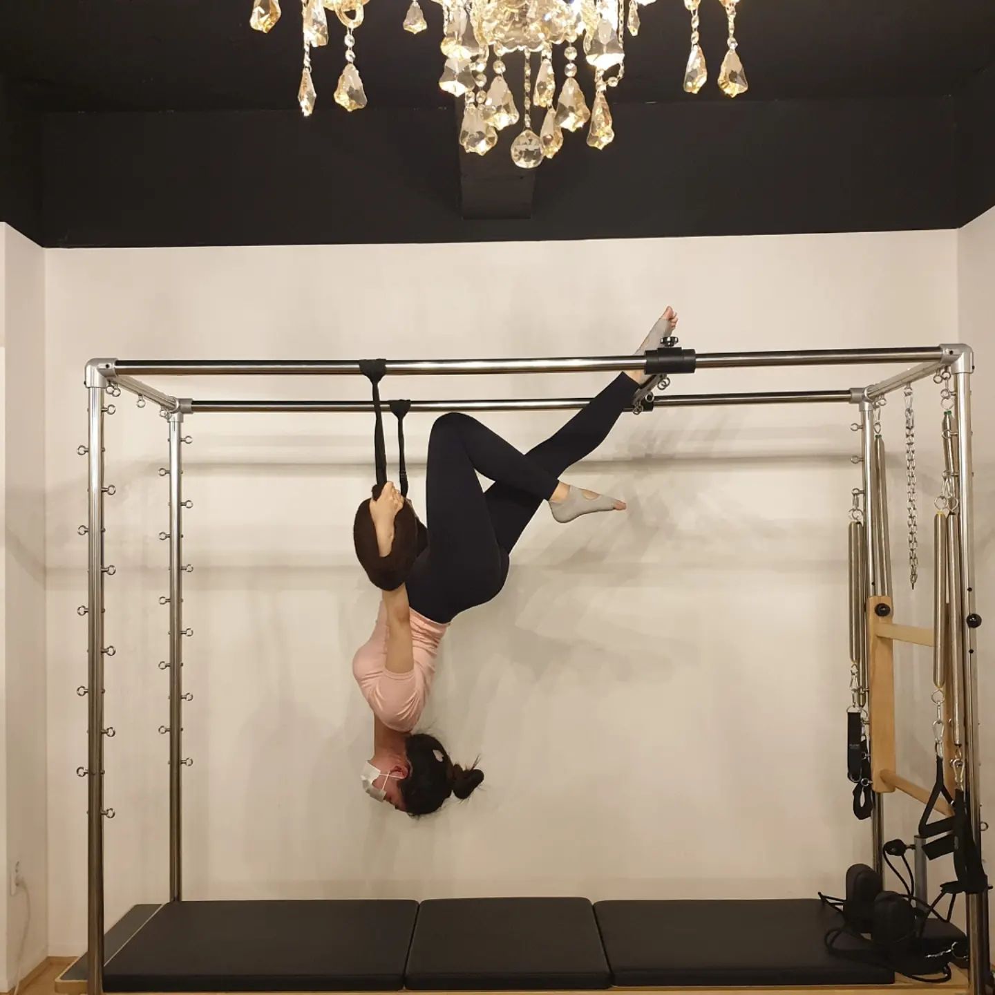 22.03.15

간만에 챙기는 인스타갬성용🤸‍♀️

#필라테스 #행잉 #1초유지샷