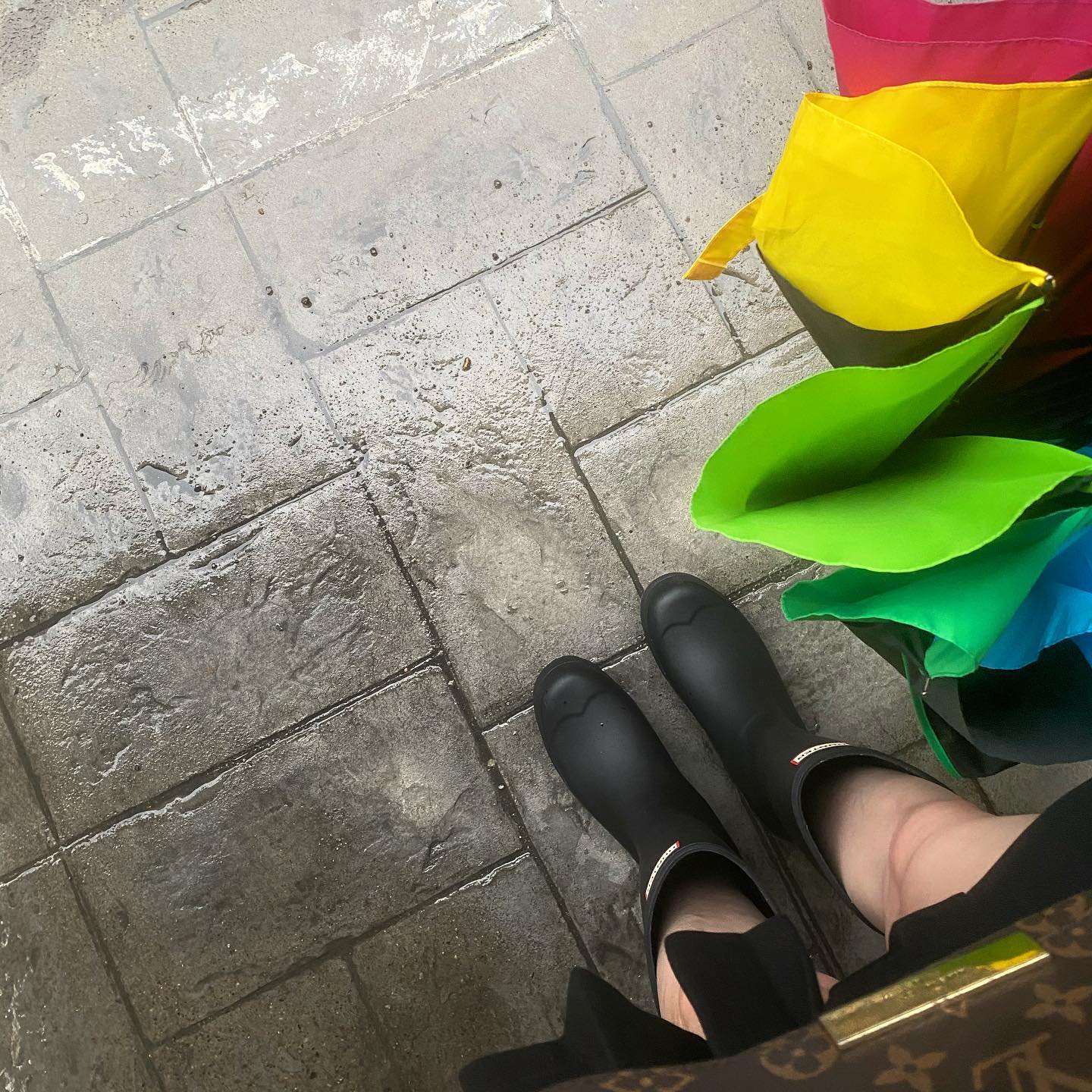 봄이오는중🌧🌈