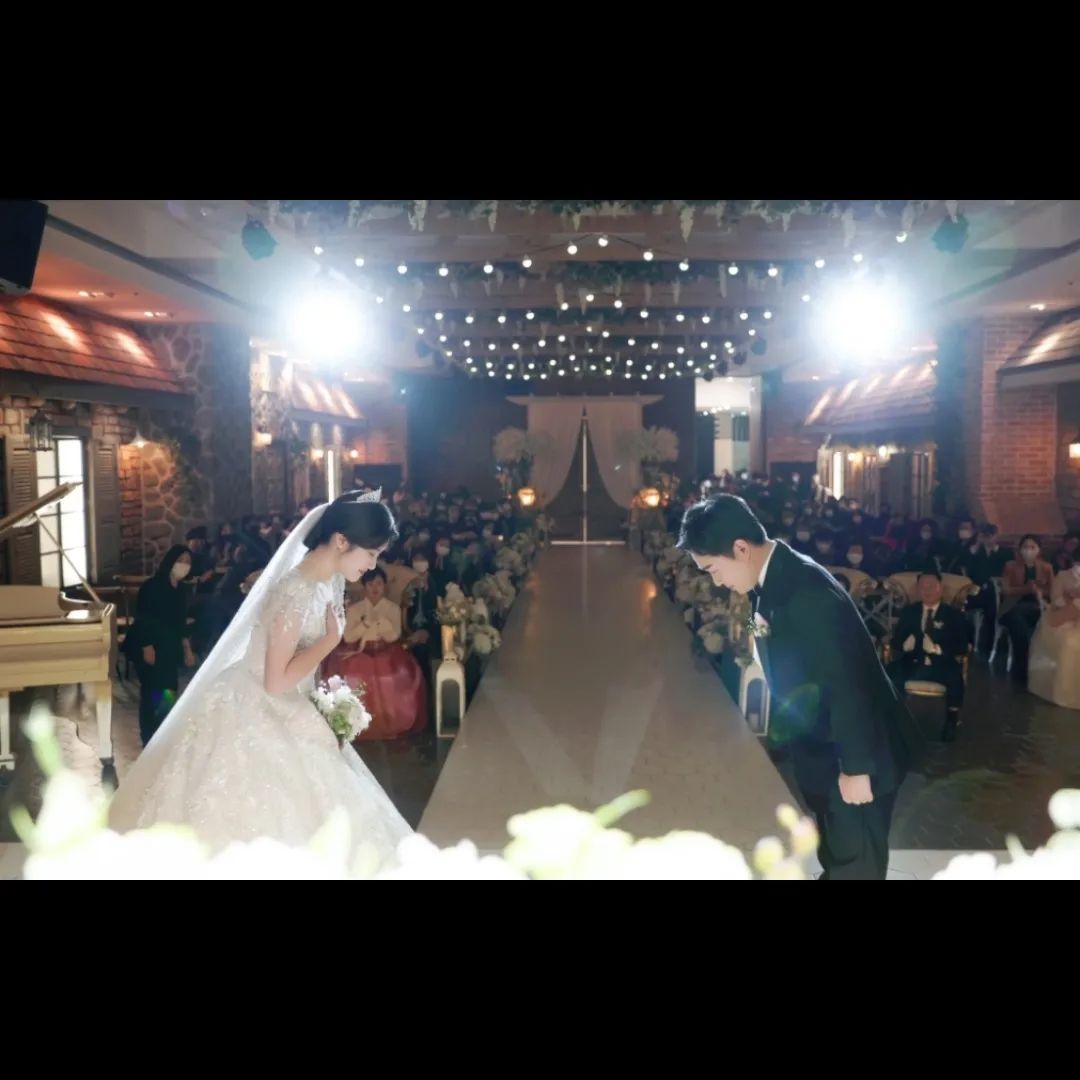 드디어 받아본 본식 스냅사진❤
소중하고 행복했던 그날의 기억

사진속에 꾹꾹 담아 오래도록 간직해야지😊