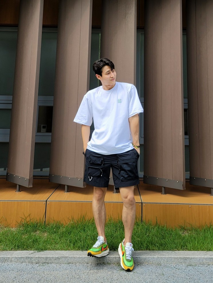 몬스터리퍼블릭 오버핏 반팔티로 남자 스트릿 감성 챙겨보자!