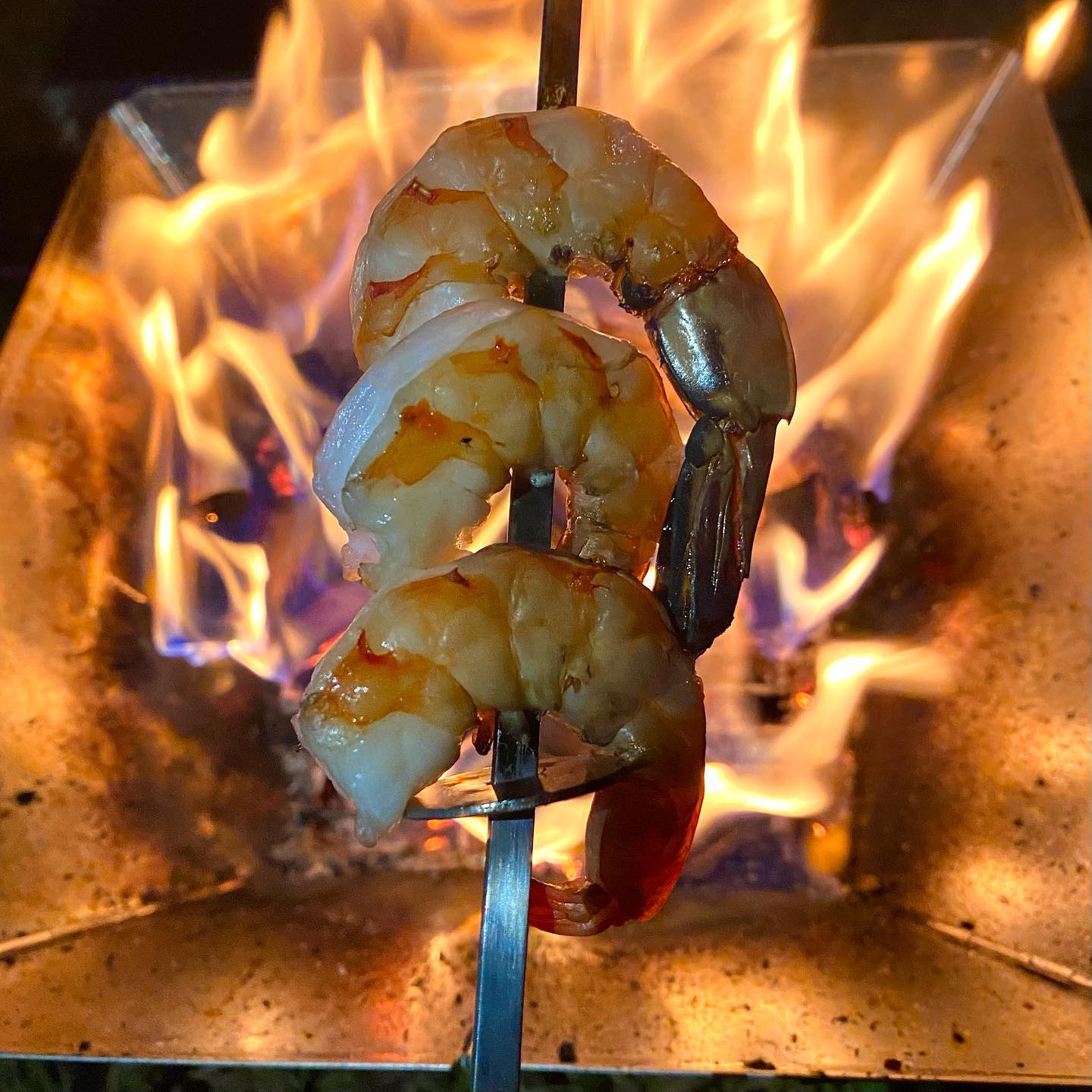 🧡곡교천

차박하면서 먹은 친구들🤤
곡교천은 화장실이 깔끔하고 (매우중요) 
전망이 트여있어서 별도 잘 보였움 ㅎㅎ
가볍게 차박하기 좋은 곳!!👍
더위 좀 죽으면 다시 가야지 룰루🚗

🏠주소
충남 아산시 온천동

#차박 #차박캠핑 #차박여행 #차박성지 #꼬치구이 #마시멜로우 #또가고싶다 #먹팔 #맞팔 #먹스타그램 #맛스타그램 #캠핑요리 #캠핑음식 #캠핑 #차박스타그램 #곡교천
