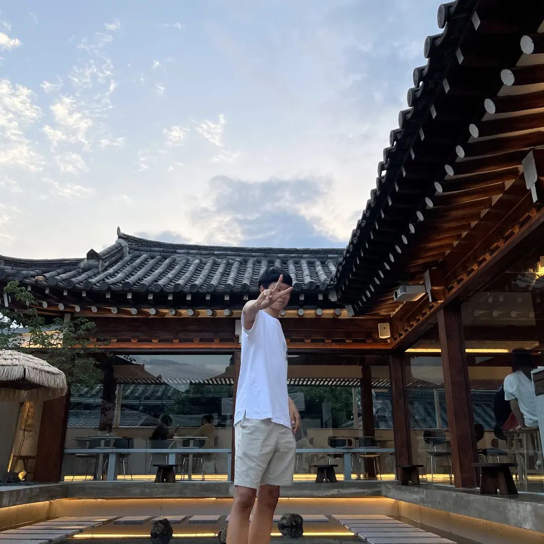 황리단길~~!!😀 #카페 #감성 #맞팔 #경주 #어마무시